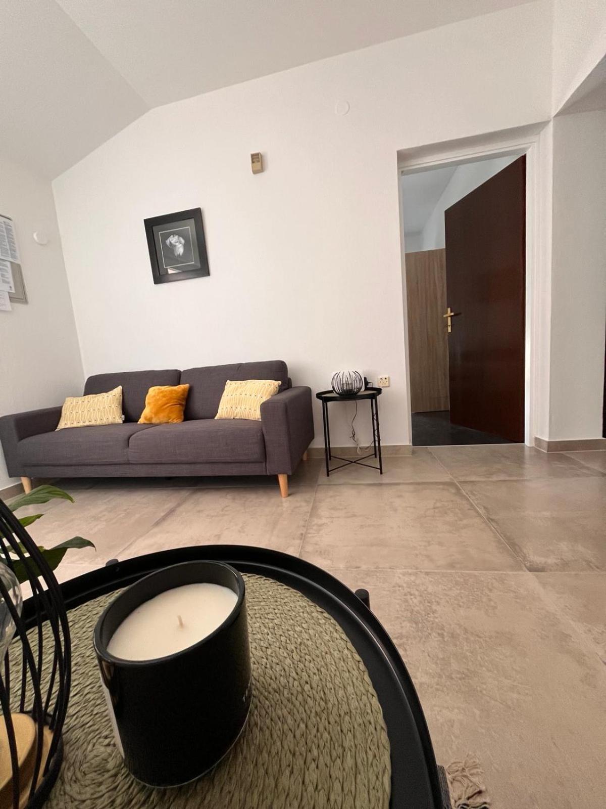 Apartments Mirijana Pula Ngoại thất bức ảnh