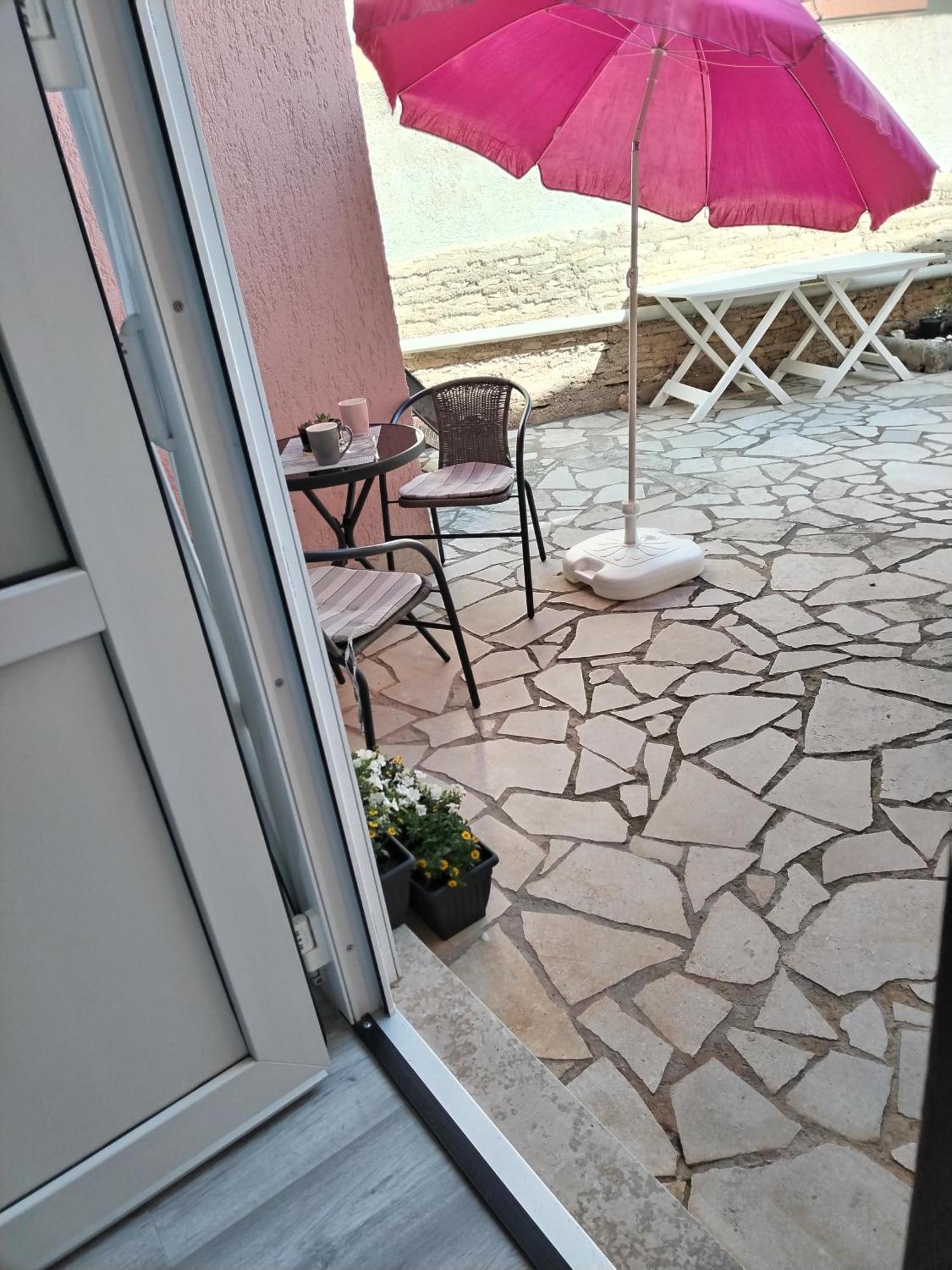 Apartments Mirijana Pula Ngoại thất bức ảnh