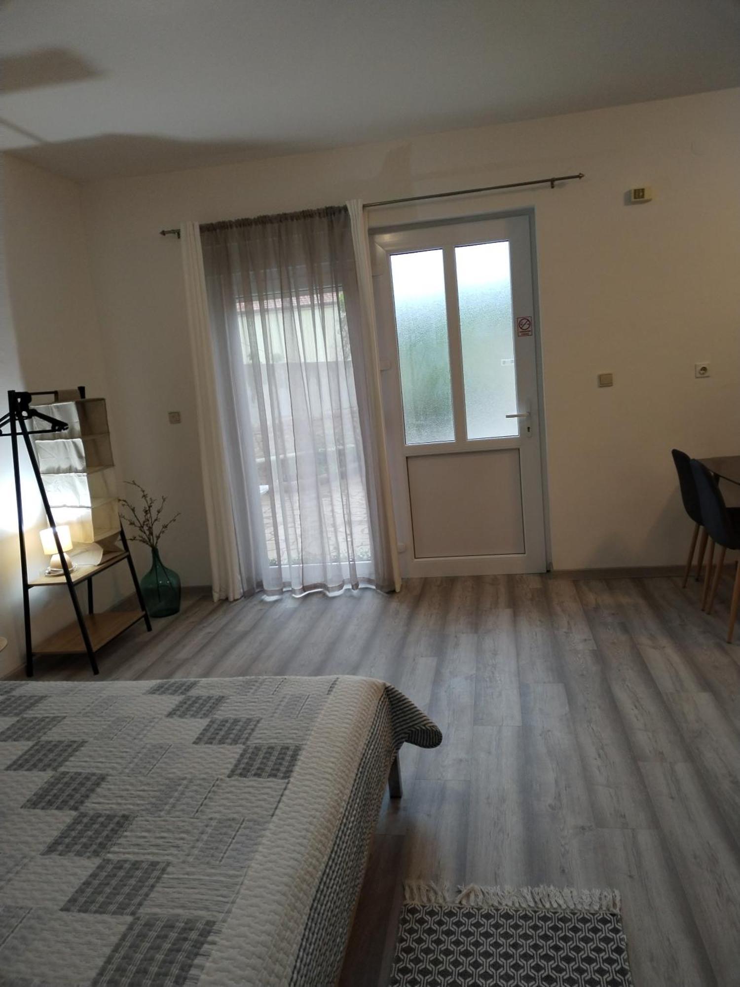 Apartments Mirijana Pula Ngoại thất bức ảnh