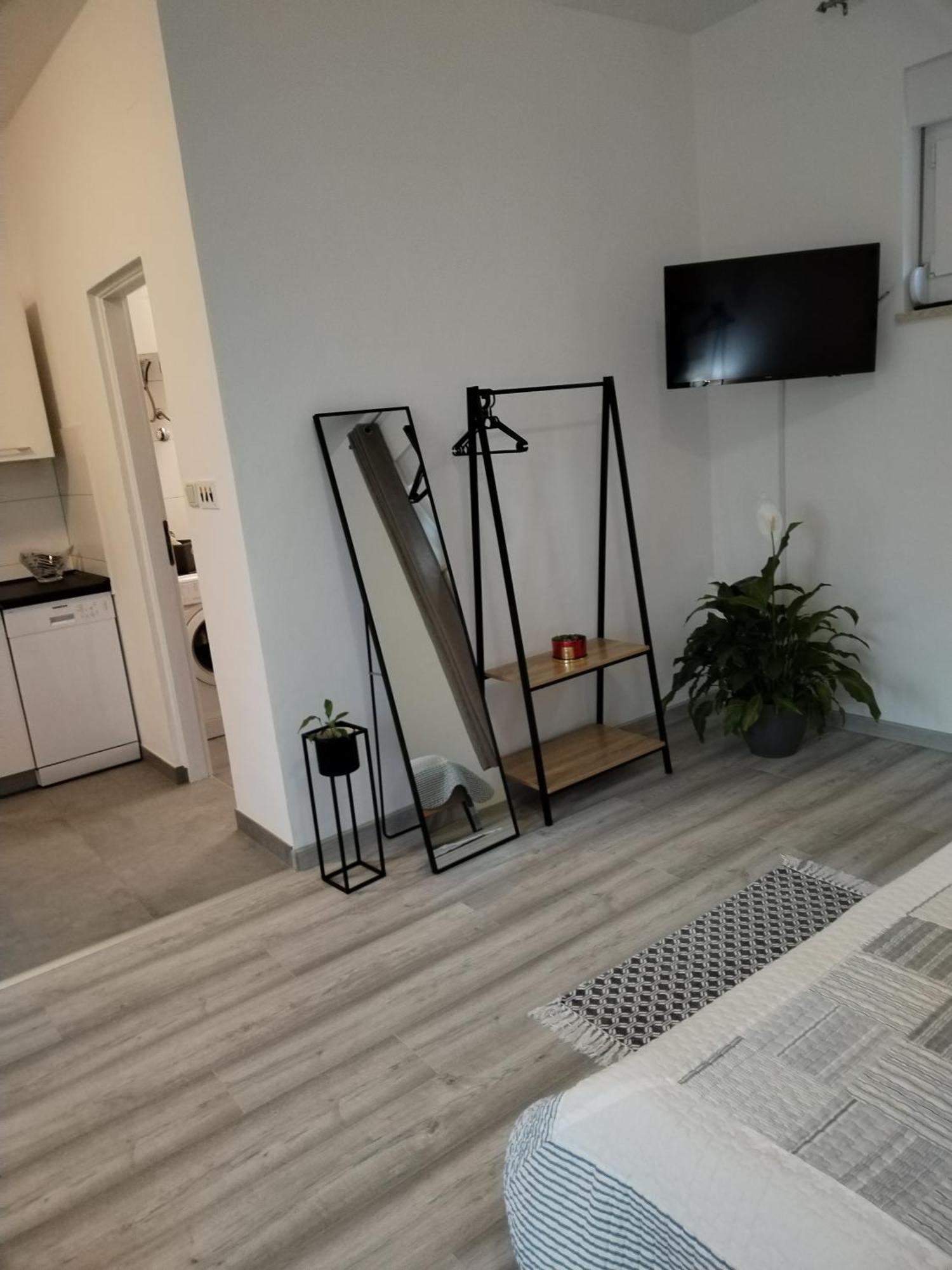 Apartments Mirijana Pula Ngoại thất bức ảnh